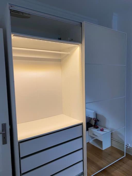 ליבק Doppelzimmer Mit Terrasse In Privatem Zuhause מראה חיצוני תמונה