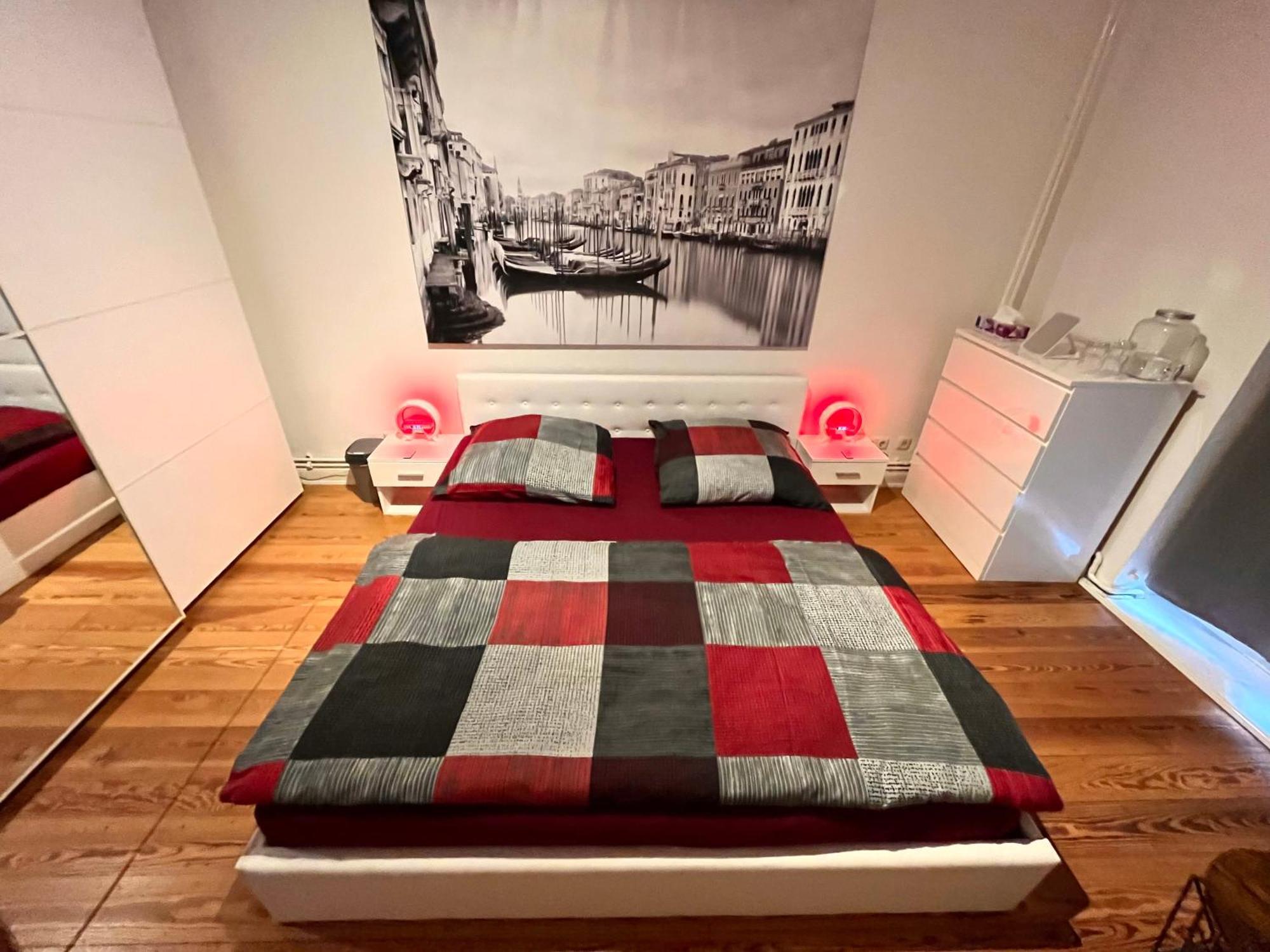 ליבק Doppelzimmer Mit Terrasse In Privatem Zuhause מראה חיצוני תמונה