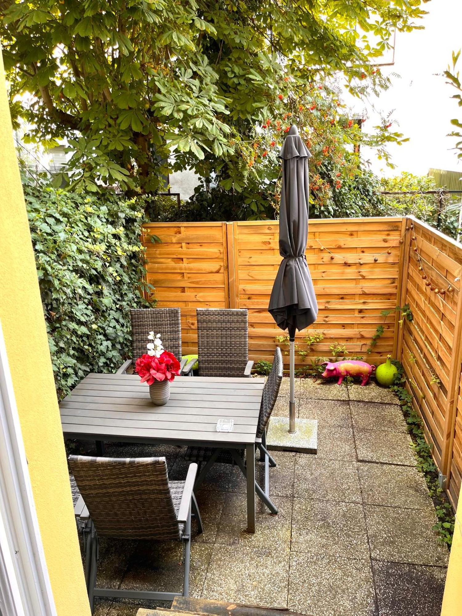 ליבק Doppelzimmer Mit Terrasse In Privatem Zuhause מראה חיצוני תמונה